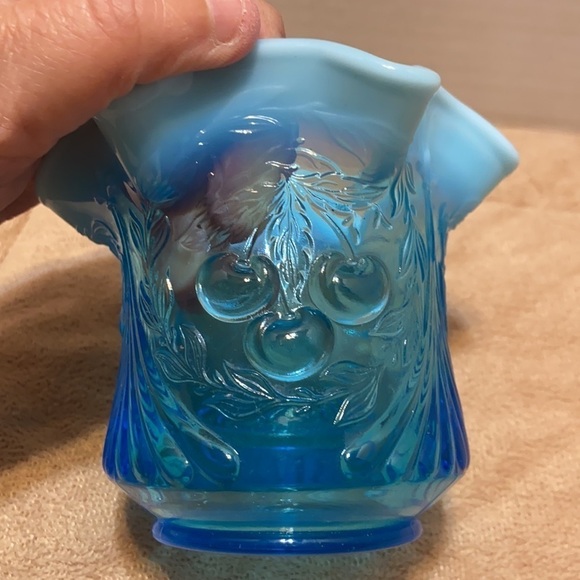 Fenton Blue opalescent ruffled cherry pattern glass vase - Picture 7 of 8